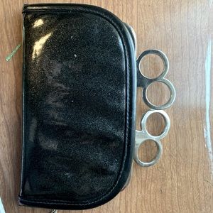 Brass knuckle wallet